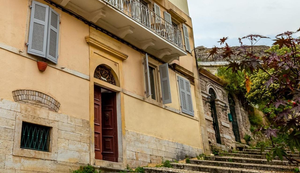 Olivia * Corfu (city)