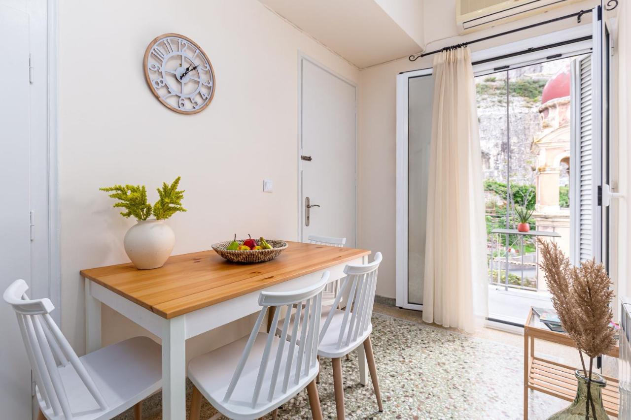 Olivia Apartment *